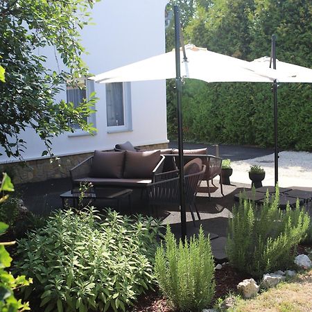 The Secret Garden - Keszthely B&B 외부 사진