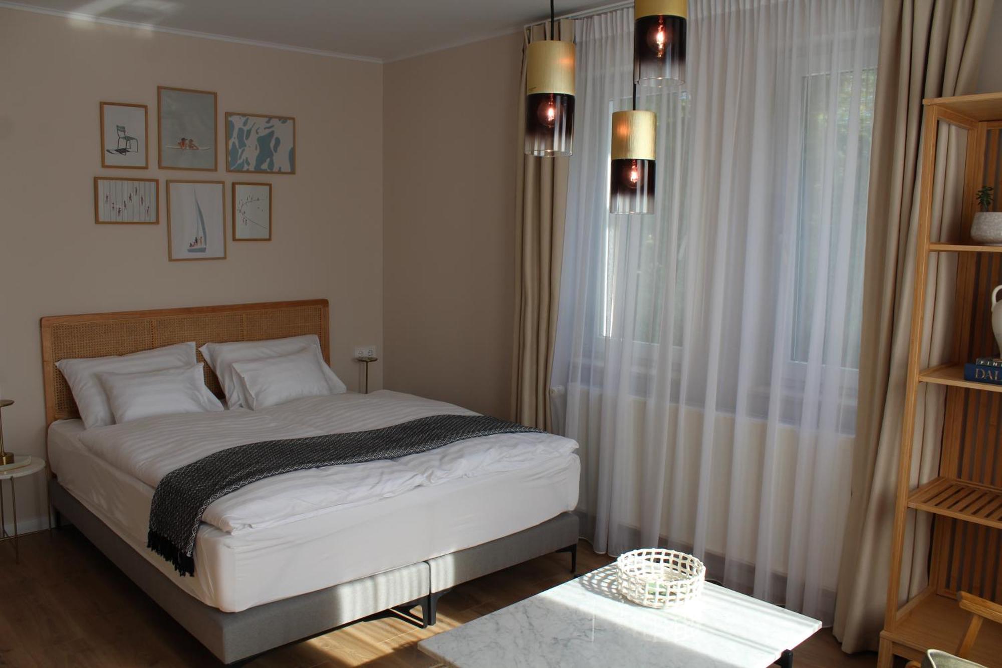 The Secret Garden - Keszthely B&B 외부 사진