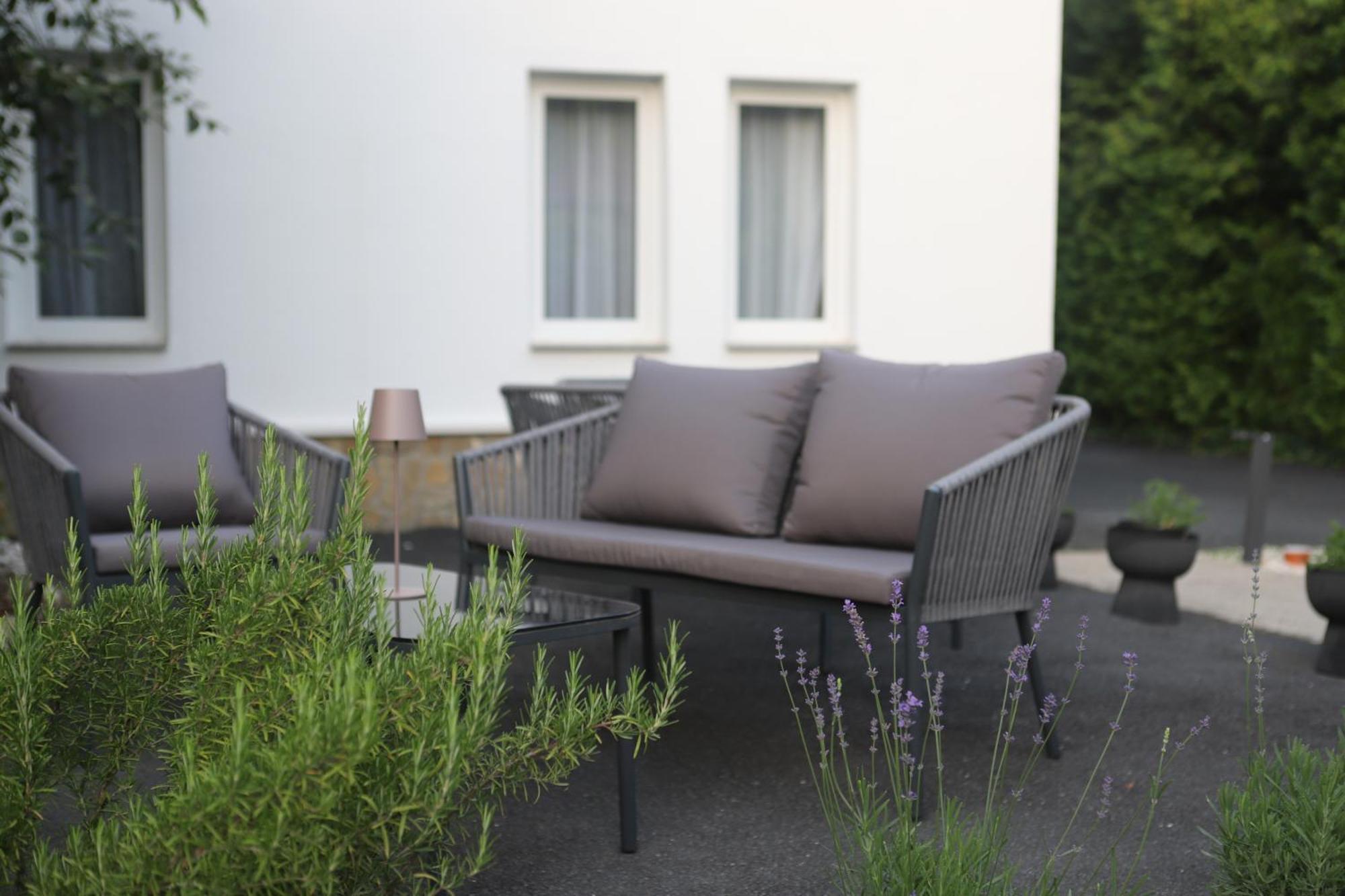The Secret Garden - Keszthely B&B 외부 사진