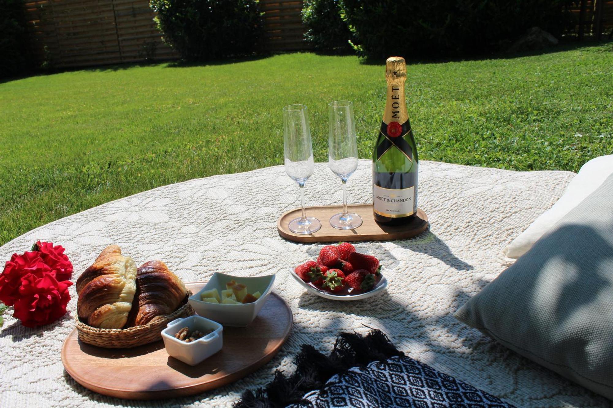 The Secret Garden - Keszthely B&B 외부 사진